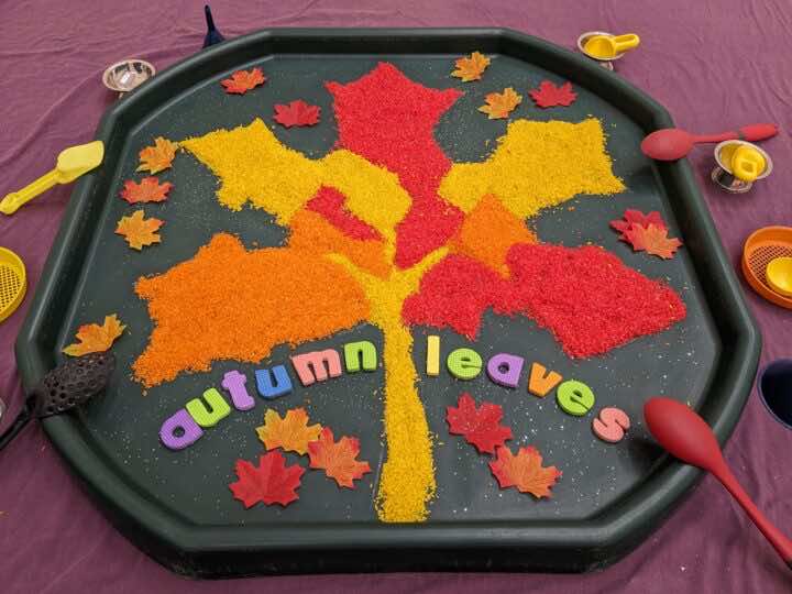 The cutest Autumn leaves tuff tray by Little Learners