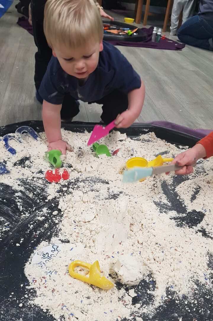 Christmas themed classes - sensory sand dough